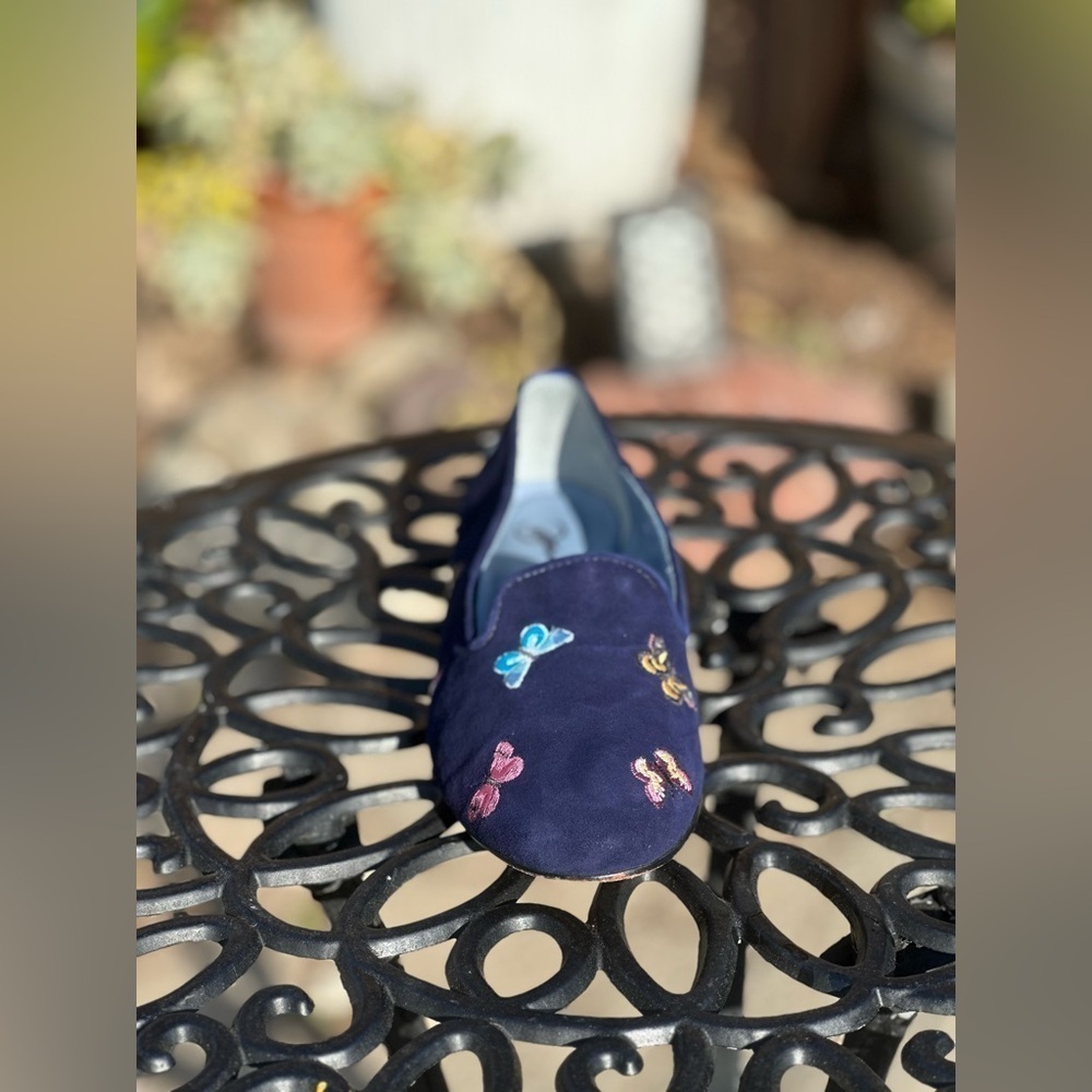 Blue Bird — Embroidered Butterfly Suede Flats - Picture 4 of 9